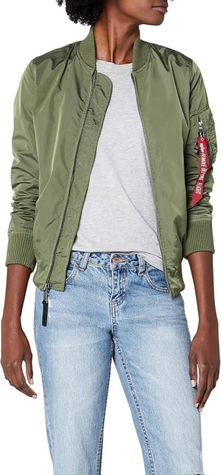 Alpha Industries bomberjack voor €37,90 bij amazon