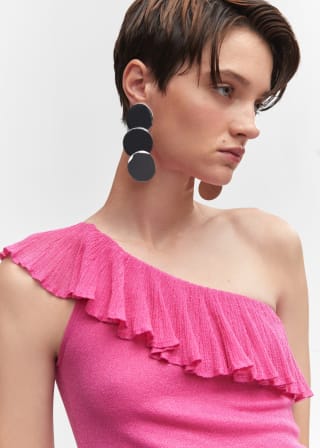 Top volante asimétrico para Mujer por 3.99€