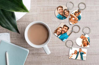 Gratis sleutelhanger, verzendkosten & handeling € 4,99