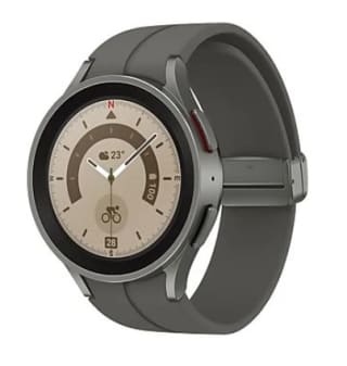 Samsung Galaxy Watch5 Pro 45mm Smartwatch por 229€.