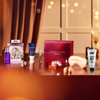 Edición de Nochebuena de LOOKFANTASTIC 2023 por solo 44,99€