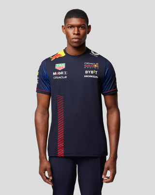 50% de descuento en Ropa de Red Bull
