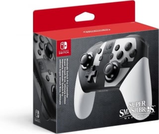 Nintendo Switch Pro Controller (Smash Bros. Edition) voor €84,95 bij Bol.com