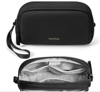 Organizador de viaje Tomtoc por $296.21 en Amazon