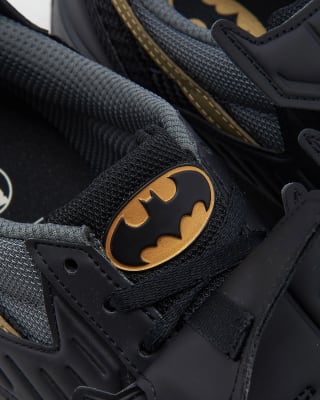 REEBOK x DC Comics LX2200 Batman por 37,40€
