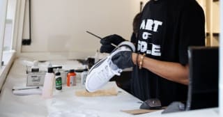 Gratis footwear customizen & gratis exclusieve Mickey & Friends patch & gratis cappuccino in Bataviastad Lelystad