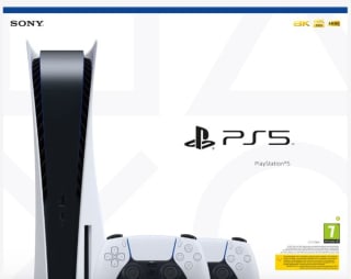 PlayStation 5 Console - Disc edition + 2 PS5 DualSense Draadloze Controllers voor €521,01 bij Amazon