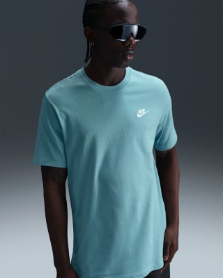 Nike Sportswear Club Tee voor €12,49 in de Nike store