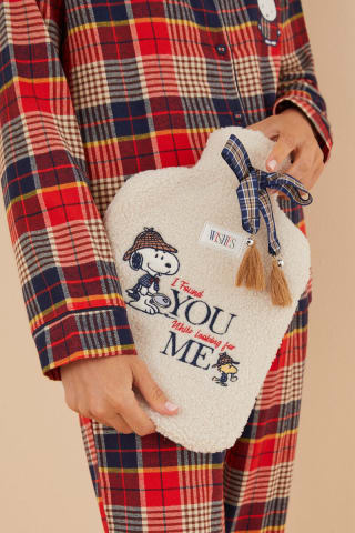Bolsa agua borreguito Snoopy por 8,99€.