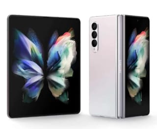 Samsung Galaxy Z Fold3 5G, 12GB de RAM + 256GB por 799€