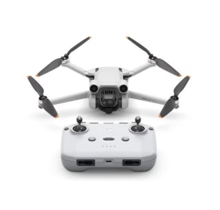 Dron DJI Mini 3 Pro ligero y plegable con vídeo 4K/60 fps por 599€