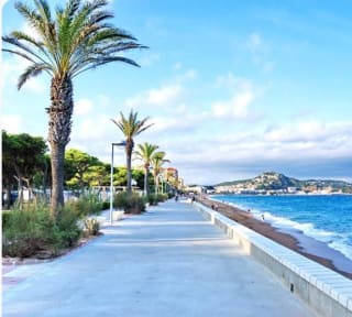 2 días y 1 noche en Blanes a pie de playa por 27€ por persona.