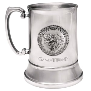 Jarra de acero inoxidable Juego de Tronos escudo Stark de 470 ml por 10,99€
