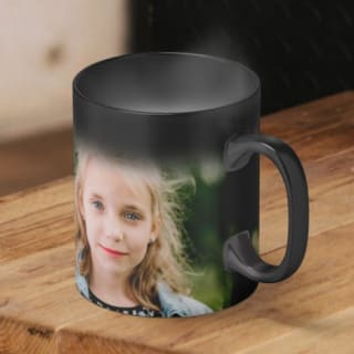Gepersonaliseerde magic mok met foto voor €5,99 dmv code bij CanvasCompany
