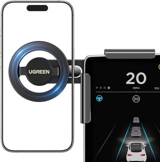 UGREEN telefoonhouder Tesla voor €17,99 bij Amazon