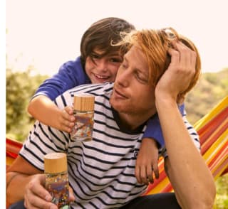 Muestra gratis de fragancia fragancia Like Father Like Son. desde El ganso