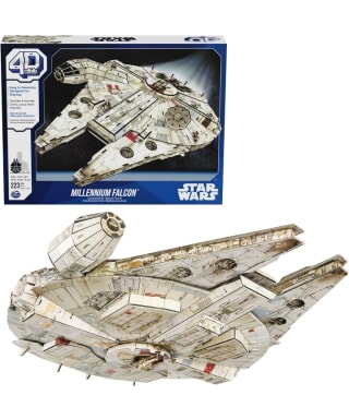 Halcón Milenario Puzzle Star Wars 3D por 22,18€.