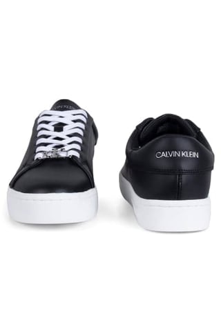 Calvin Klein leather sneakers voor €60,99 bij otrium