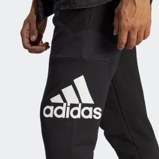 Adidas ESSENTIALS French Terry Tapered Cuff Logo Joggingbroek voor €30 via Amazon