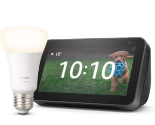 Echo Show 5 2.ª generación + Philips Hue White bombilla inteligente por 39,99€.