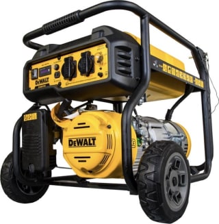 DeWalt Benzine Stroomgenerator voor €599 bij Ibood