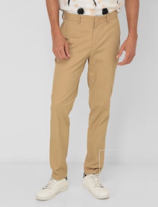 Pantalón Slim Contempo Café Medio por $149 en Suburbia