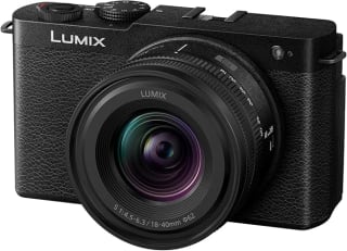 Panasonic Lumix S9 camera met 18-40 mm lens voor €1399 bij Amazon