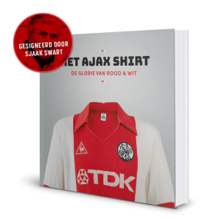 Boek Het Ajax Shirt - de glorie van rood & wit voor €29,95 bij Kickuitgevers