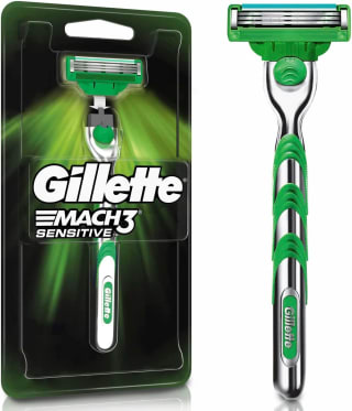 Aparelho de Barbear Gillette Mach3 Sensitive + 1 Carga - R$ 16,90