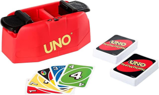 Juego Mattel UNO Showdown versión con palanca por 17,99€
