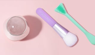 Tot 50% + 15% EXTRA korting vanaf €115 in de Sale bij HudaBeauty