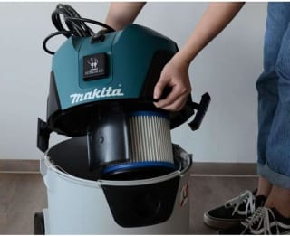 Makita VC2512L Bouwstofzuiger - 1000W - L-klasse - 18L voor €152,47 bij Amazon