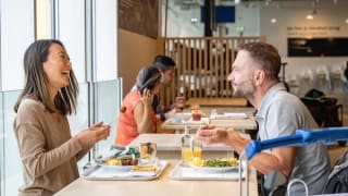 Op vrijdag 50% korting op ontbijt en warme hoofdgerechten bij Ikea