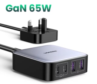 UGREEN GaN2 Quick Charger 100W (1x USB-A, 3x USB-C) voor €32,56 bij Aliexpress