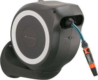 Gardena wandslangenbox Roll Up 15 grijs/wit meter incl. tuinspuit voor €88,90 bij Amazon