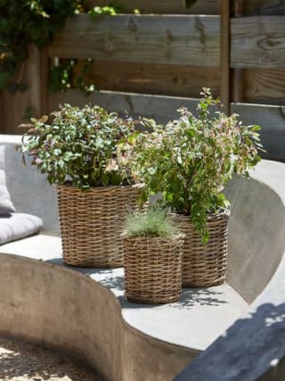 SANSEBI 3-delige plantenbak set voor €65 bij Jysk