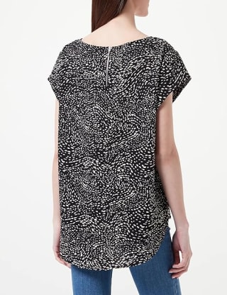 Only dames shirt voor €5,09 bij Amazon