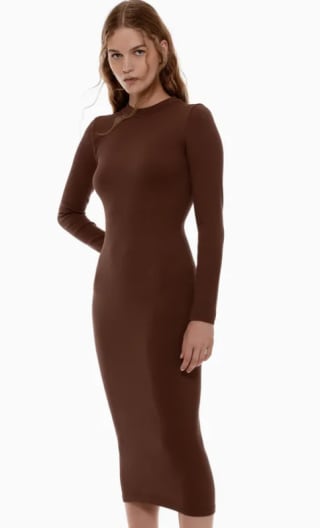 Vestido largo de manga larga y cuello redondo por 5.99€