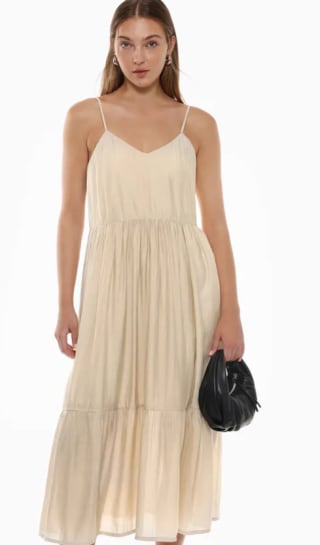 Vestido midi de tirantes regulables y escote en pico por 6.99€