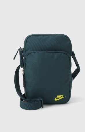 Heritage Crossbody Bag marca Nike por 13€