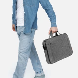 Picu Portaordenador para hombre 15.6" por 12€.