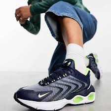 Zapatillas de deporte azules y neón Air Max TW de Nike por 88€