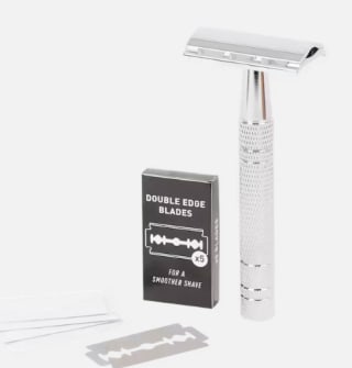 Roestvrijstaal Veiligheidsscheermes set voor maar €3,95 bij Action