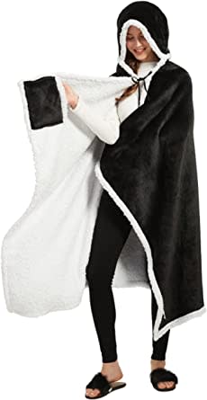 Bata - manta con capucha por 16.99€