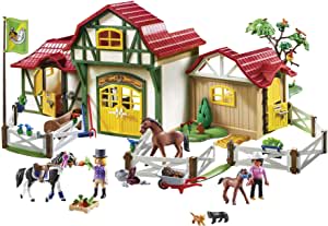 Set Lego Granja de Caballos con Tinker, Trakehner y su Potro por 55€