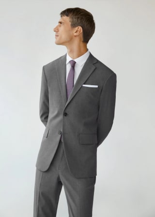 Black Friday Traje Americana Slim Fit microestructura por 30,98€ en Mango