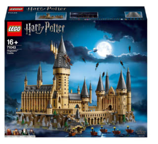 LEGO 71043 Harry Potter Castillo de Hogwarts a 375,99€
