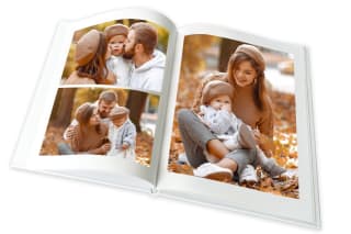 Nu 75% korting op alle gepersonaliseerde fotoboeken t/m 156 pagina's! Al vanaf €9,99