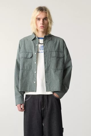 Camisa cuadros cropped para hombre por 7,99€