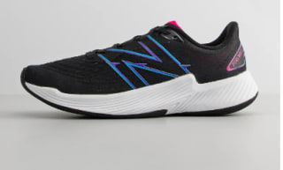 Zapatillas para Hombre New Balance FuelCell Prism v2 por 59€